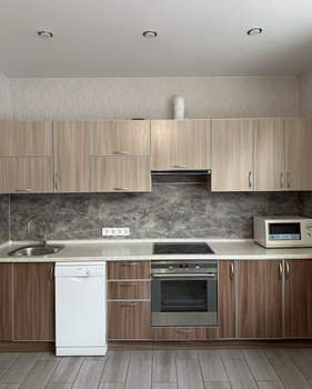 Дом 110м², 2-этажный, на длительный срок,