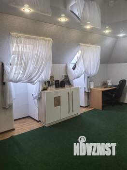 Коттедж 230м², 3-этажный, на длительный срок,