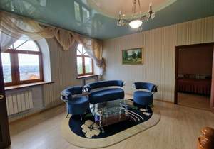 Дом 345м², 2-этажный, на длительный срок,