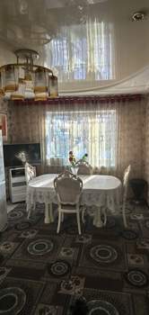 Дом 230м², 3-этажный, на длительный срок,