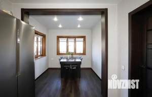 Дом 93м², 2-этажный, участок 7 сот.