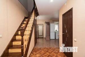 Дом 81м², 2-этажный, участок 3 сот.