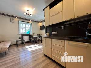 Коттедж 150м², 2-этажный, участок 8 сот.