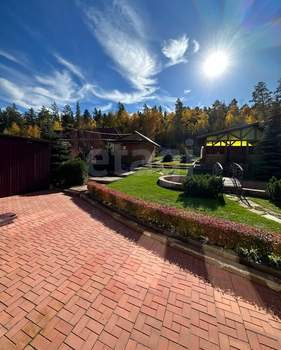 Дом 247м², 2-этажный, участок 15 сот.