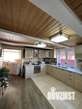 Дом 247м², 2-этажный, участок 15 сот.