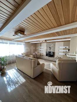 Дом 247м², 2-этажный, участок 15 сот.