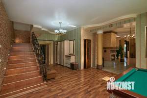 Коттедж 374м², 3-этажный, участок 9 сот.