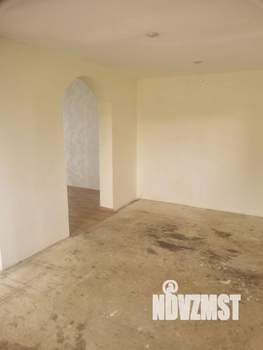 Дом 122м², 2-этажный, участок 6 сот.