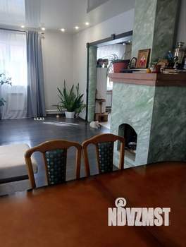 Дом 270м², 2-этажный, участок 6 сот.