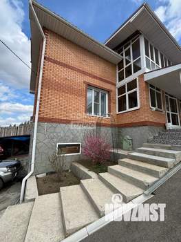 Коттедж 240м², 2-этажный, участок 15 сот.