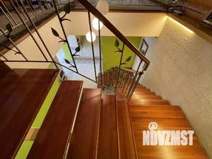 Коттедж 290м², 2-этажный, участок 25 сот.