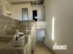 Коттедж 200м², 2-этажный, участок 5 сот.