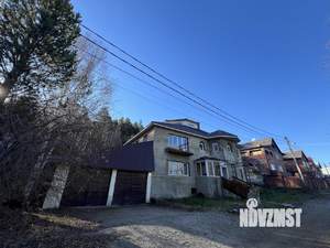 Дом 534м², 3-этажный, участок 18 сот.