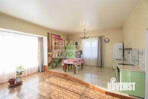 Дом 220м², 2-этажный, участок 10 сот.