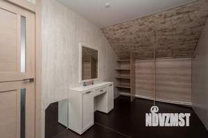 Дом 198м², 2-этажный, участок 8 сот.