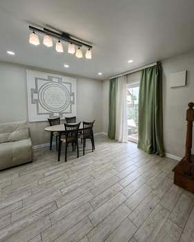 Дом 87м², 2-этажный, участок 1 сот.