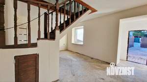 Таунхаус 240м², 2-этажный, участок 3 сот.