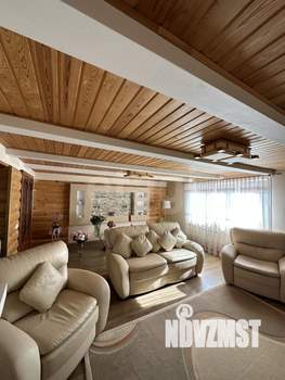 Дом 247м², 2-этажный, участок 15 сот.