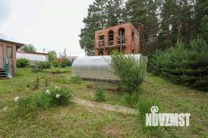 Дом 60м², 2-этажный, участок 6 сот.