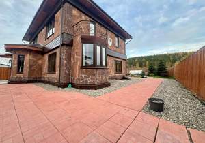 Дом 161м², 2-этажный, участок 12 сот.