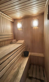 Дом 287м², 2-этажный, участок 15 сот.