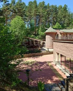 Дом 678м², 2-этажный, участок 20 сот.