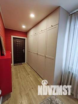 Дом 180м², 2-этажный, участок 9 сот.