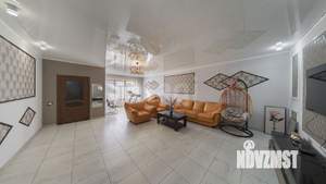 Дом 252м², 2-этажный, участок 6 сот.