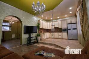 Коттедж 140м², 2-этажный, участок 4 сот.