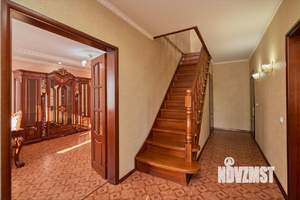 Дом 168м², 2-этажный, участок 11 сот.