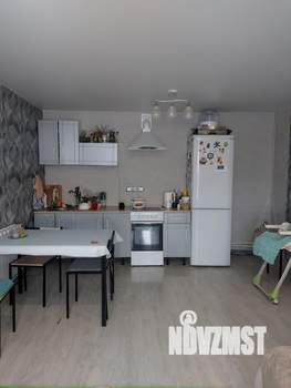 Дом 73м², 2-этажный, участок 3 сот.