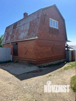 Дом 76м², 2-этажный, участок 6 сот.