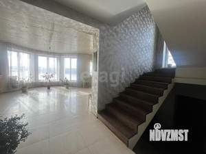 Дом 301м², 3-этажный, участок 12 сот.