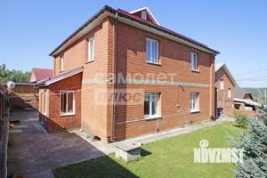 Коттедж 209м², 2-этажный, участок 10 сот.