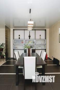 Дом 473м², 3-этажный, участок 15 сот.