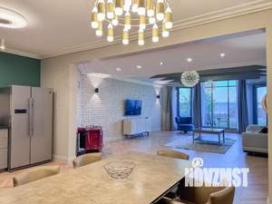 Таунхаус 153м², 2-этажный, на длительный срок, 