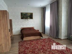 Дом 198м&sup2;, 2-этажный, посуточно, 