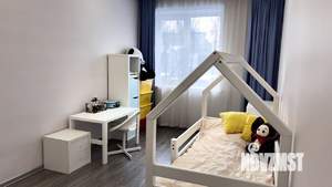 Коттедж 200м², 2-этажный, на длительный срок, 