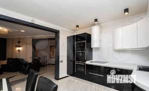 Коттедж 230м², 2-этажный, на длительный срок, 
