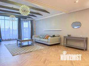 Таунхаус 153м², 2-этажный, на длительный срок, 