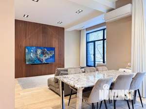 Таунхаус 180м², 2-этажный, на длительный срок, 