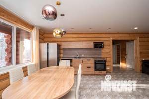 Дом 200м&sup2;, 2-этажный, посуточно, 