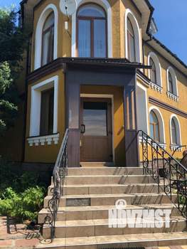 Коттедж 345м², 2-этажный, на длительный срок, 