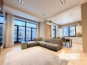 Таунхаус 180м², 2-этажный, на длительный срок, 