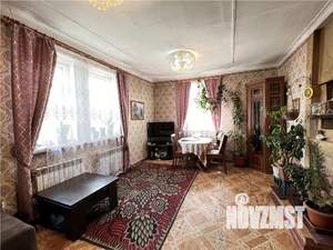 Дом 100м&sup2;, 2-этажный, участок 5 сот.  