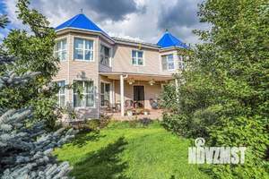 Коттедж 242м², 2-этажный, участок 14 сот.  