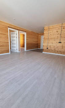 Дом 180м&sup2;, 1-этажный, участок 4 сот.  