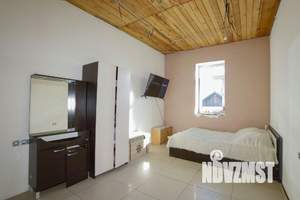 Дом 150м², 2-этажный, участок 5 сот.  