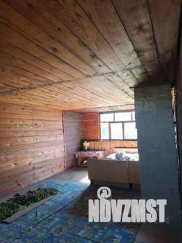 Дом 61м², 2-этажный, участок 10 сот.  