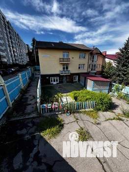Коттедж 273м², 3-этажный, участок 6 сот.  